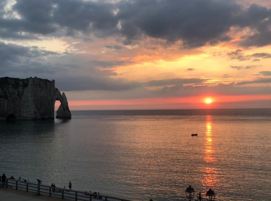 L'Ideal, Appartement Vue Mer Étretat Exterior foto